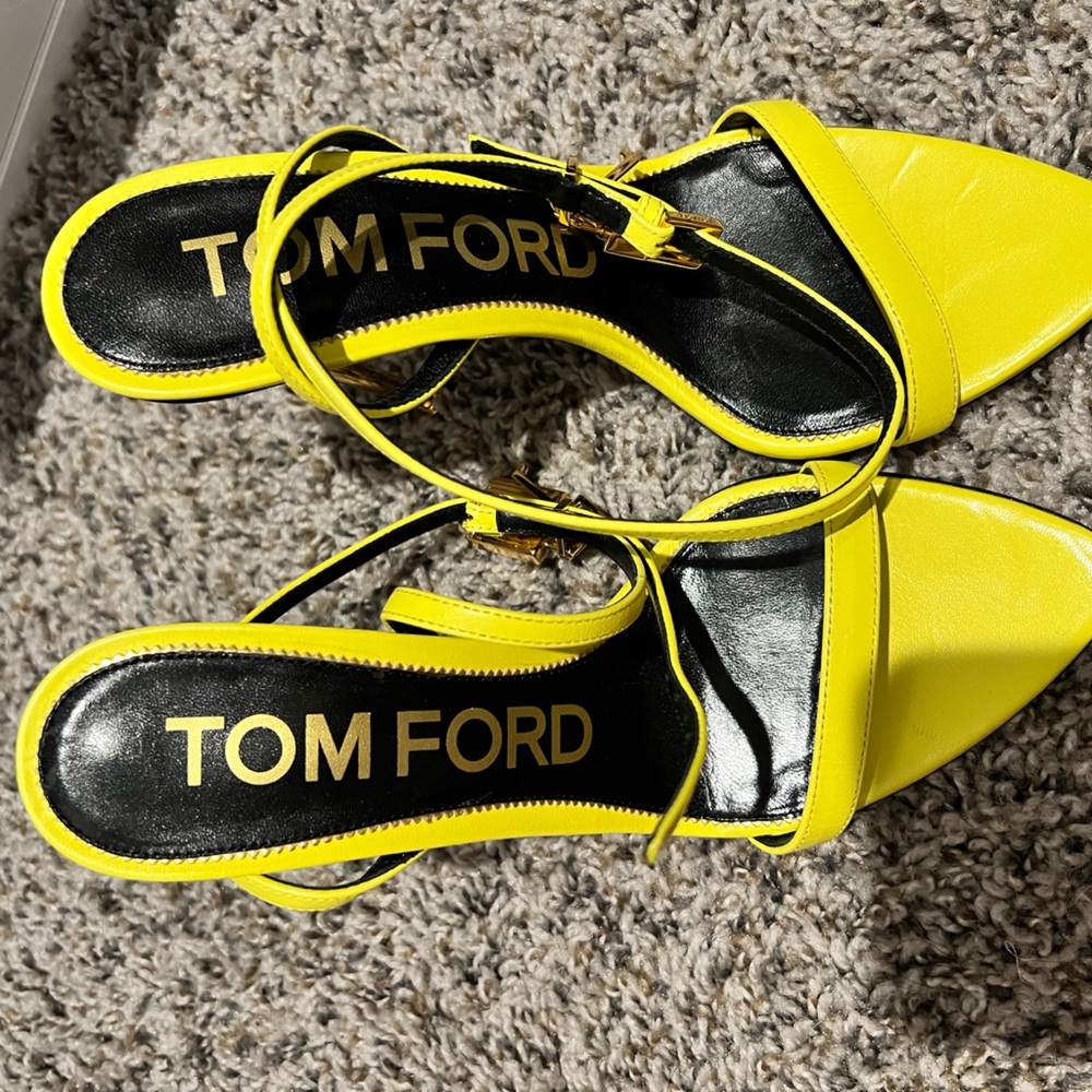 Authentic Tom ford neon yellow heels